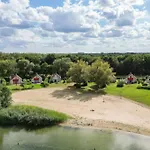 6 - Persoons Lakeside 61 Ewijk