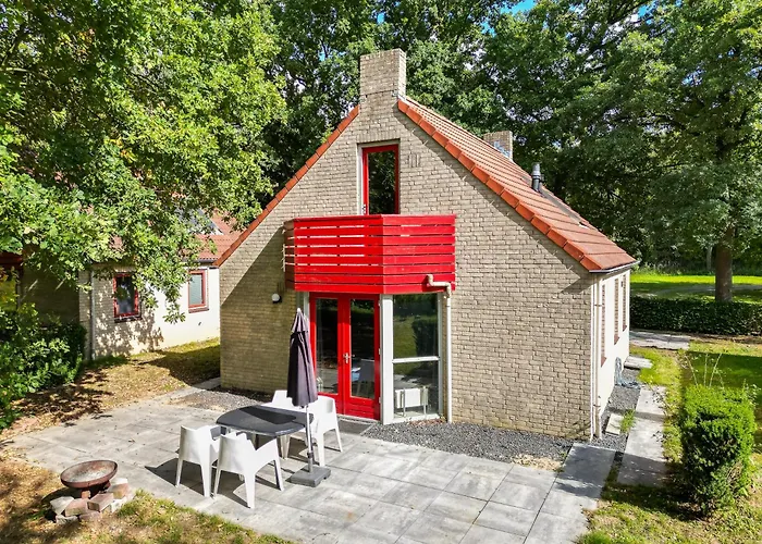 6 - Persoons Lakeside 61 *