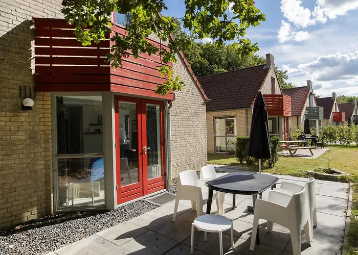 6 - Persoons Lakeside 61 * Ewijk