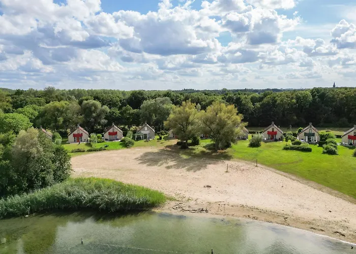 6 - Persoons Lakeside 61 Ewijk