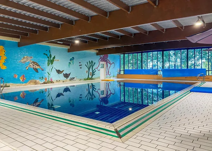 6 - Persoons Lakeside 61 بيت للعطل *